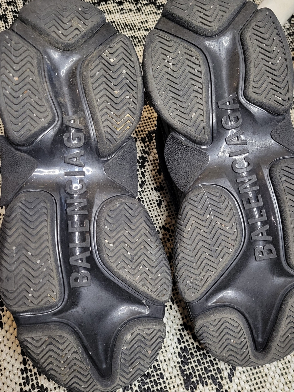 Balenciaga Black Triple S Sneakers IT 36 | US Women's 6 - Picture 5 of 8